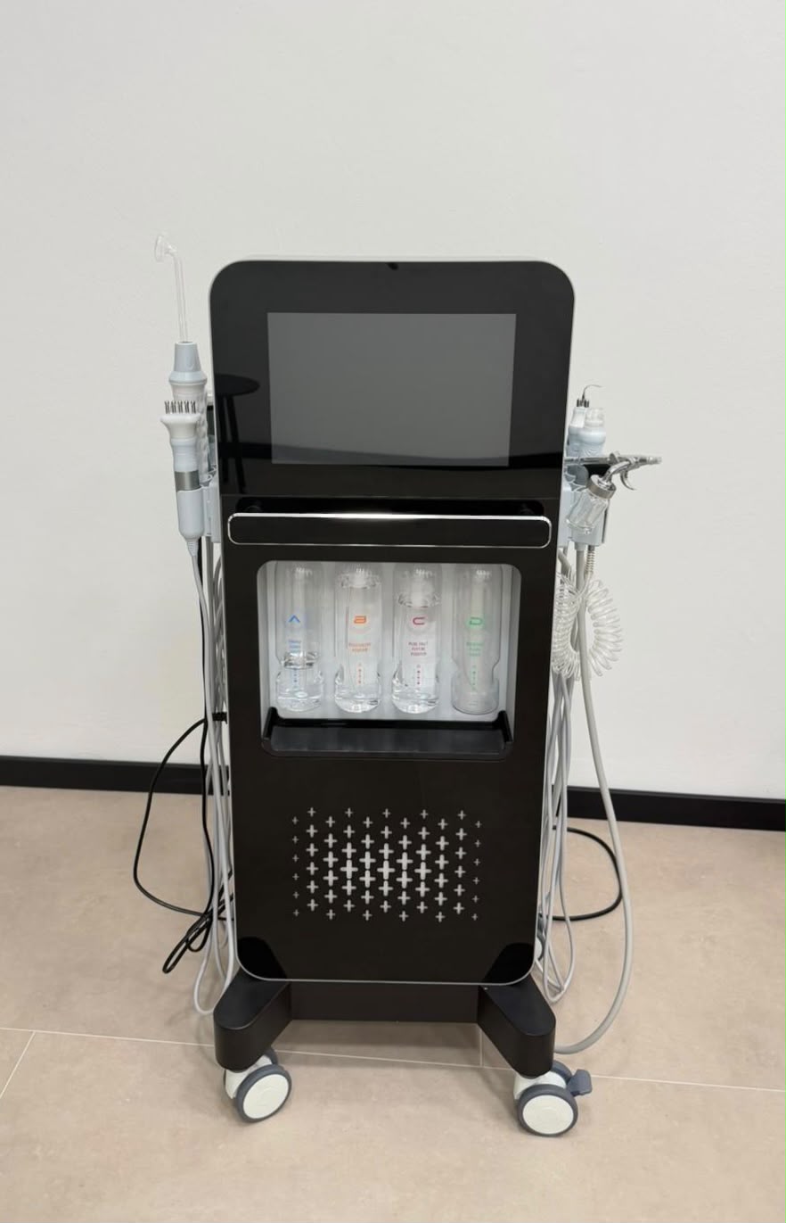 17-in-1 Aquafacial-Gerät